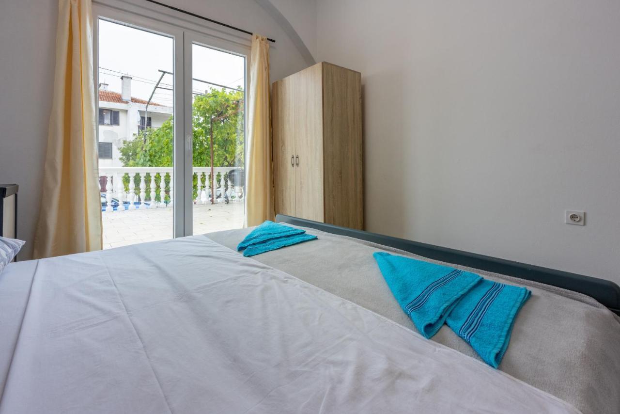 קריקווניצה Apartments Ankica מראה חיצוני תמונה