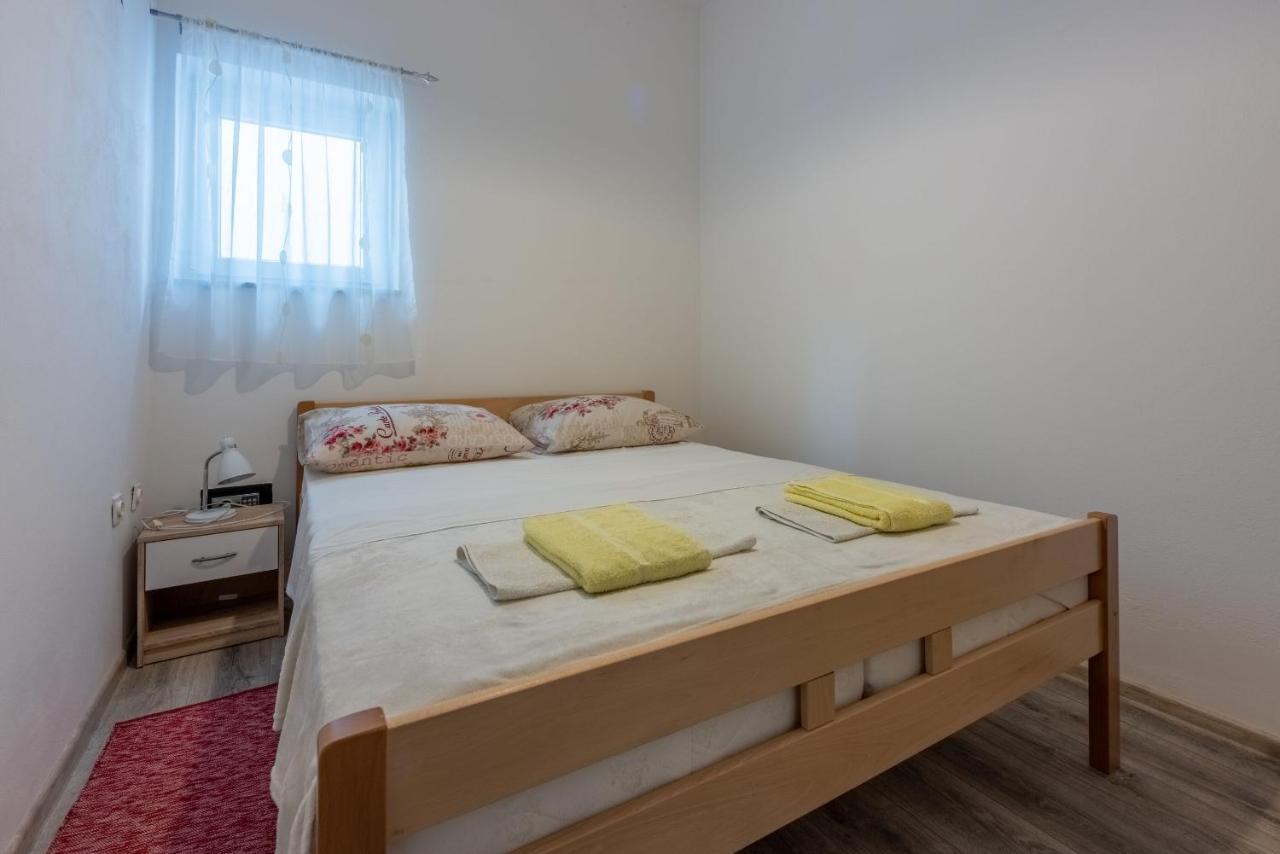 קריקווניצה Apartments Ankica מראה חיצוני תמונה
