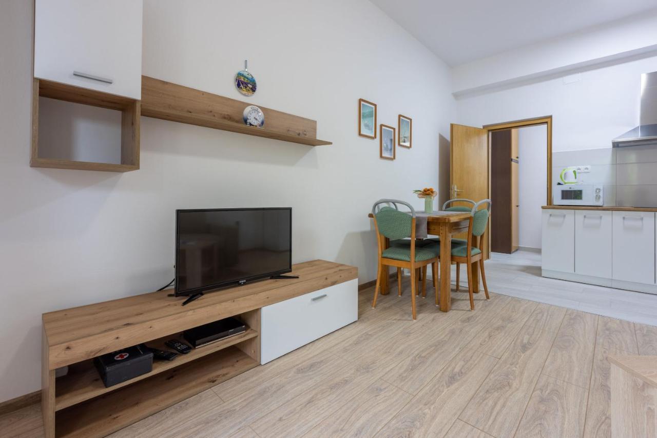 קריקווניצה Apartments Ankica מראה חיצוני תמונה